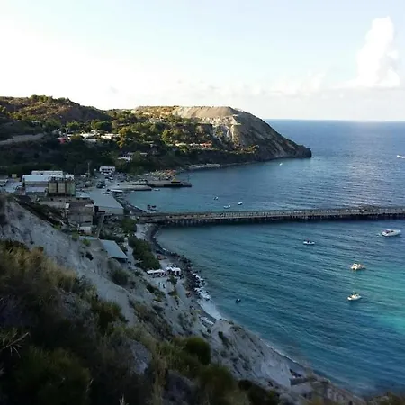 Appartamento Centro Storico Flat 7 Min From Port Città di Lipari